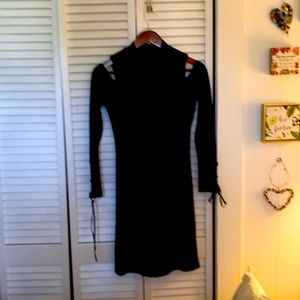 Black party dress. Beautiful details with open shoulders.